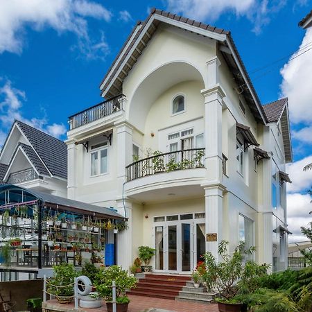 Da Quy Villa Da Lat Exterior photo